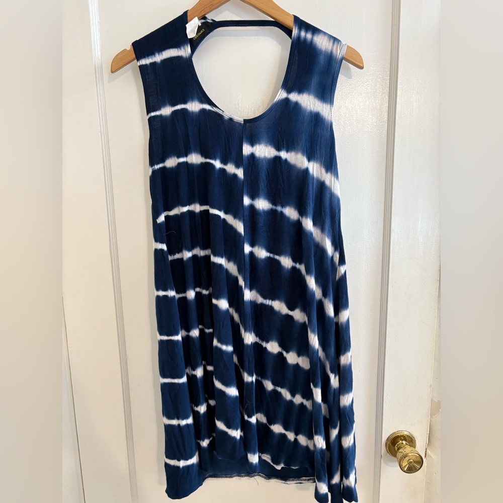 Espresso Navy and White Top
